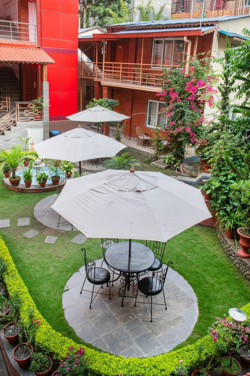 Kathmandu Garden Home Eksteriør bilde